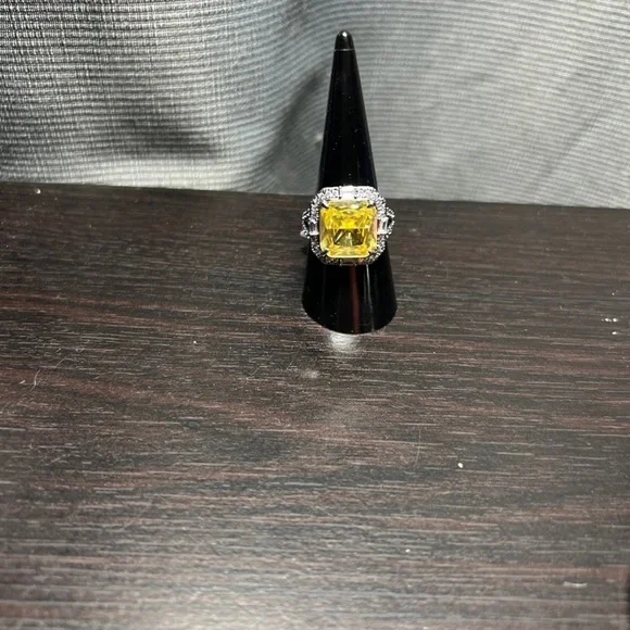 BP Silver Ring with Yellow Gemstone - Picture 2 of 5